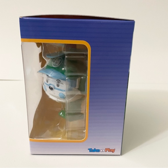 Robocar Poli Helly Take n Play Transforming Robot Toy - Picture 3 of 8
